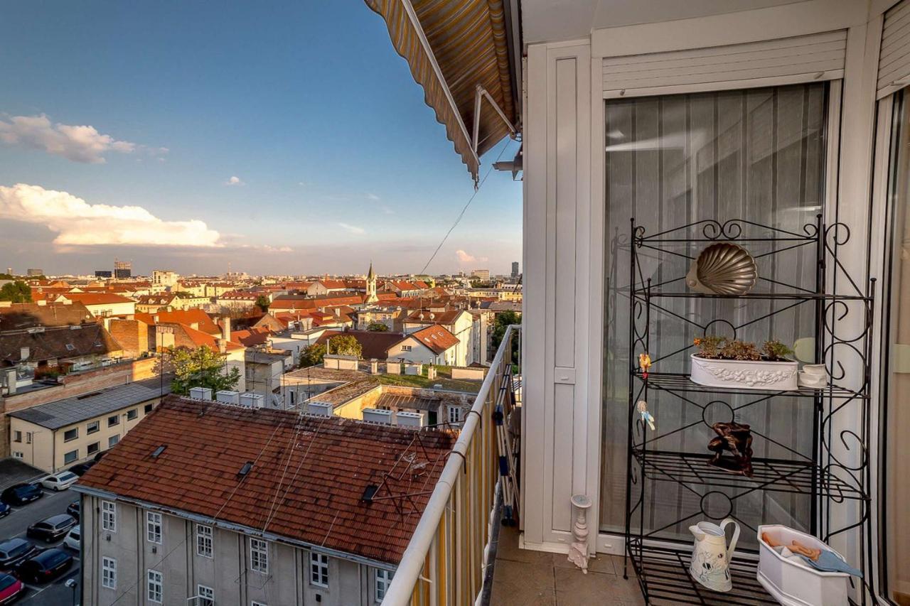 Апартаменти Art Deco Zagreb Centre View Номер фото
